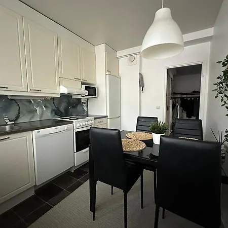 Old Pine * Rovaniemi